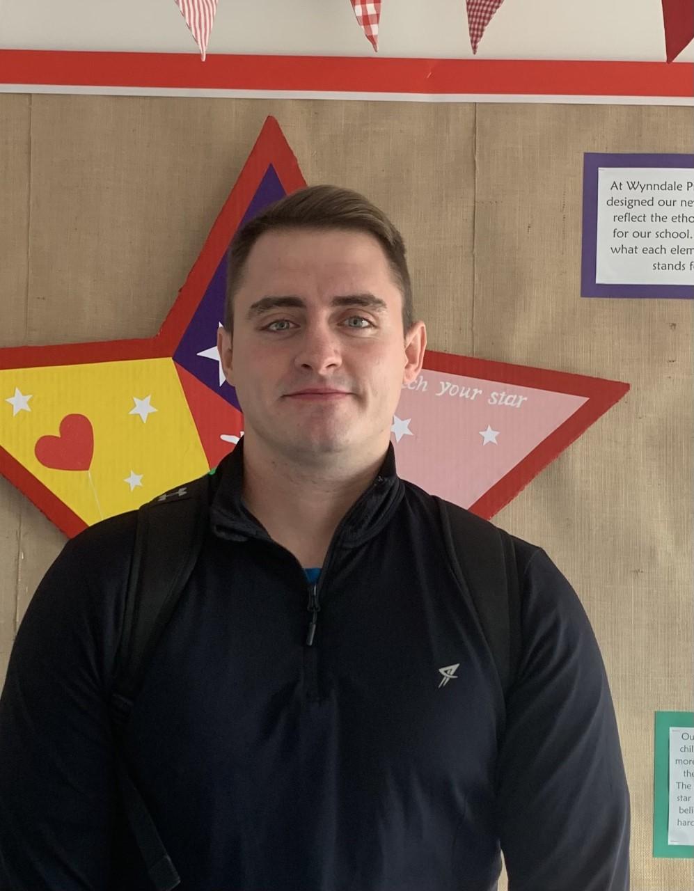 Lee Brookes-PE Specialist, Express Coaching